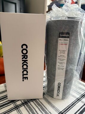 Corkcicle Tumbler - 24oz- Concrete